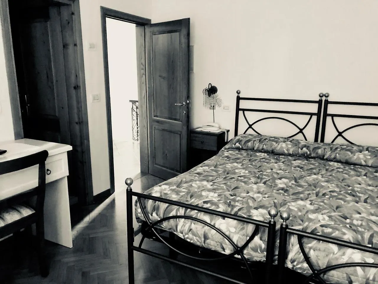 Albergo Ristorante Letizia Chiusi della Verna 2*,  Italy